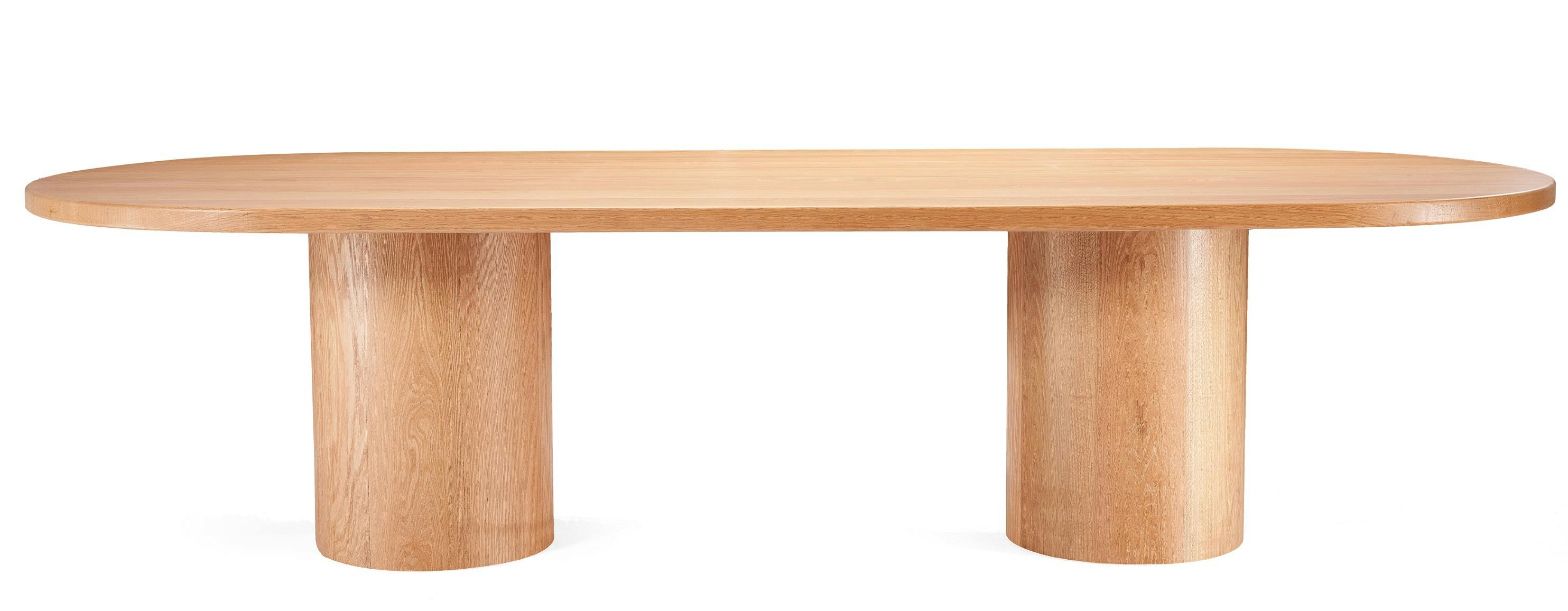 Oval Dining Table in Oak Wood 0