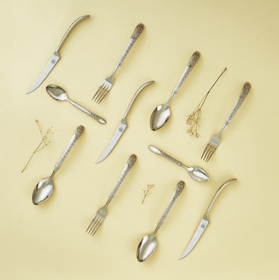 مجموعة أدوات المائدة علي بابا من بروجي - 24 قطعة 1