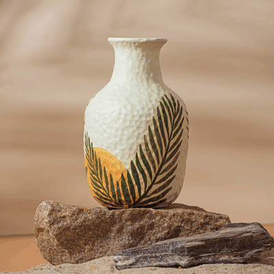 Santaria Vase without Handles 0